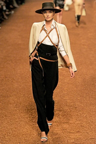 Look 9